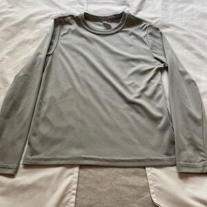 Opna Gray Long Sleeve Athletic Shirt, XS